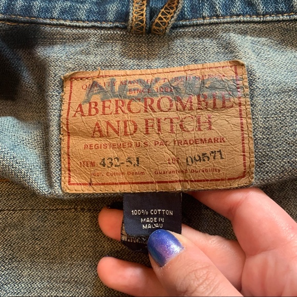 Y2k mall goth jean jacket - Picture 5 of 8